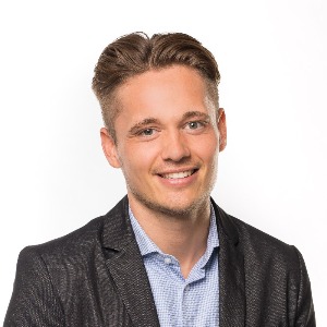 
									Shaun									 									 Man									